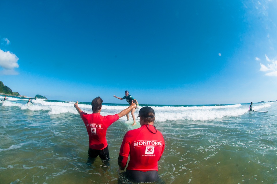 Pukas Surf Eskola Zarautz Pukas Surf