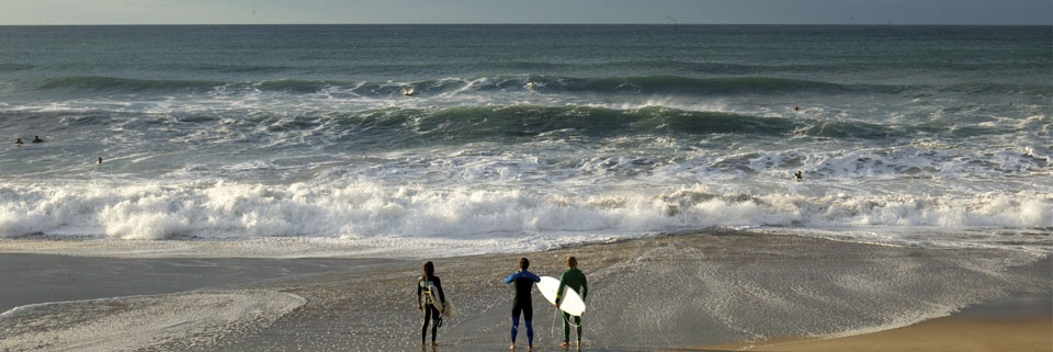 Pukas Surf Eskola San Sebastian Donosti Surf School La Zurriola Pukas Surf Eskola San Sebastian Donosti Surf School La Zurriola