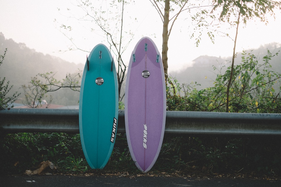 Pukas Surf Surfboards Plan B In B Twin by Axel Lorentz Pukas Surf Surfboards Plan B In B Twin by Axel Lorentz